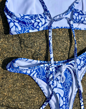 Load image into Gallery viewer, MOLLY THONG - BLUE CRUSH