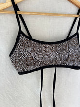 Load image into Gallery viewer, MOLLY TOP - LEO