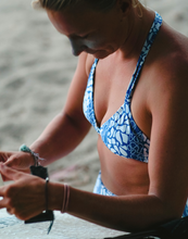 Load image into Gallery viewer, LULA TOP - BLUE CRUSH