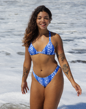 Load image into Gallery viewer, LULA TOP - BLUE CRUSH