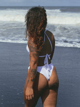 Load image into Gallery viewer, LULA BOTTOM - TEXTURED WHITE