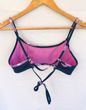 Load image into Gallery viewer, MOLLY TOP - GREY FLOWER