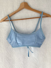 Load image into Gallery viewer, MOLLY TOP - BLUE JEAN
