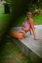 Load image into Gallery viewer, LULA BOTTOM - PINK FLOWER
